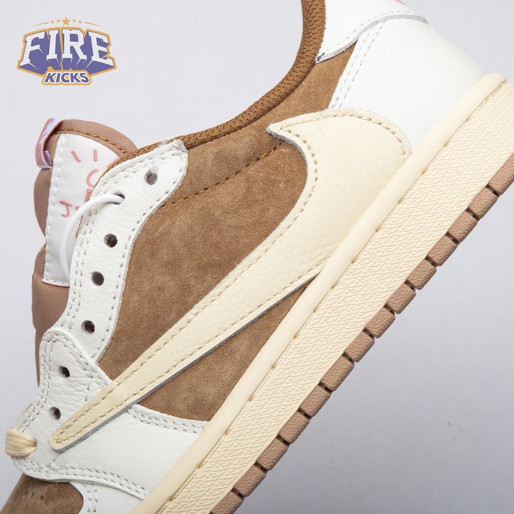 Jordan 1 Retro Low OG SP Travis Scott White Light Khaki DM7866-106 Unisex