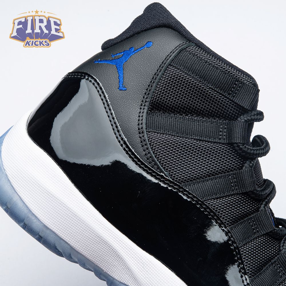 Air Jordan 11 Retro Space Jam Unisex