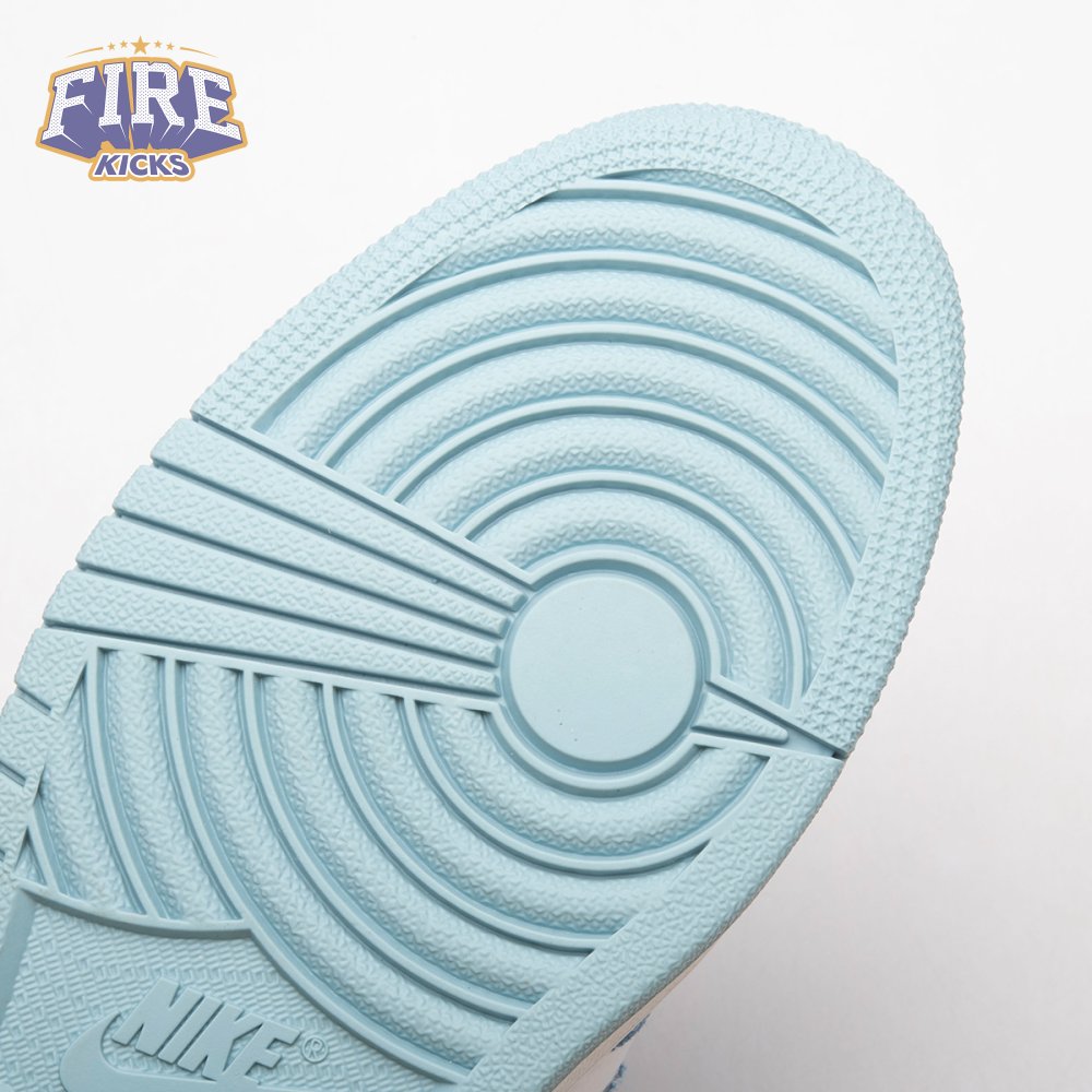 Travis Scott x Air Jordan 1 IQ7604-104 Unisex