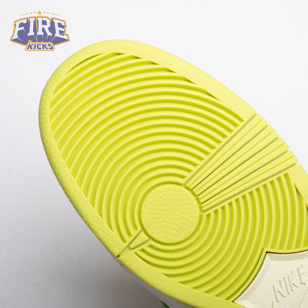 Nike SB Dunk Low Green Apple DM0807-300 Unisex