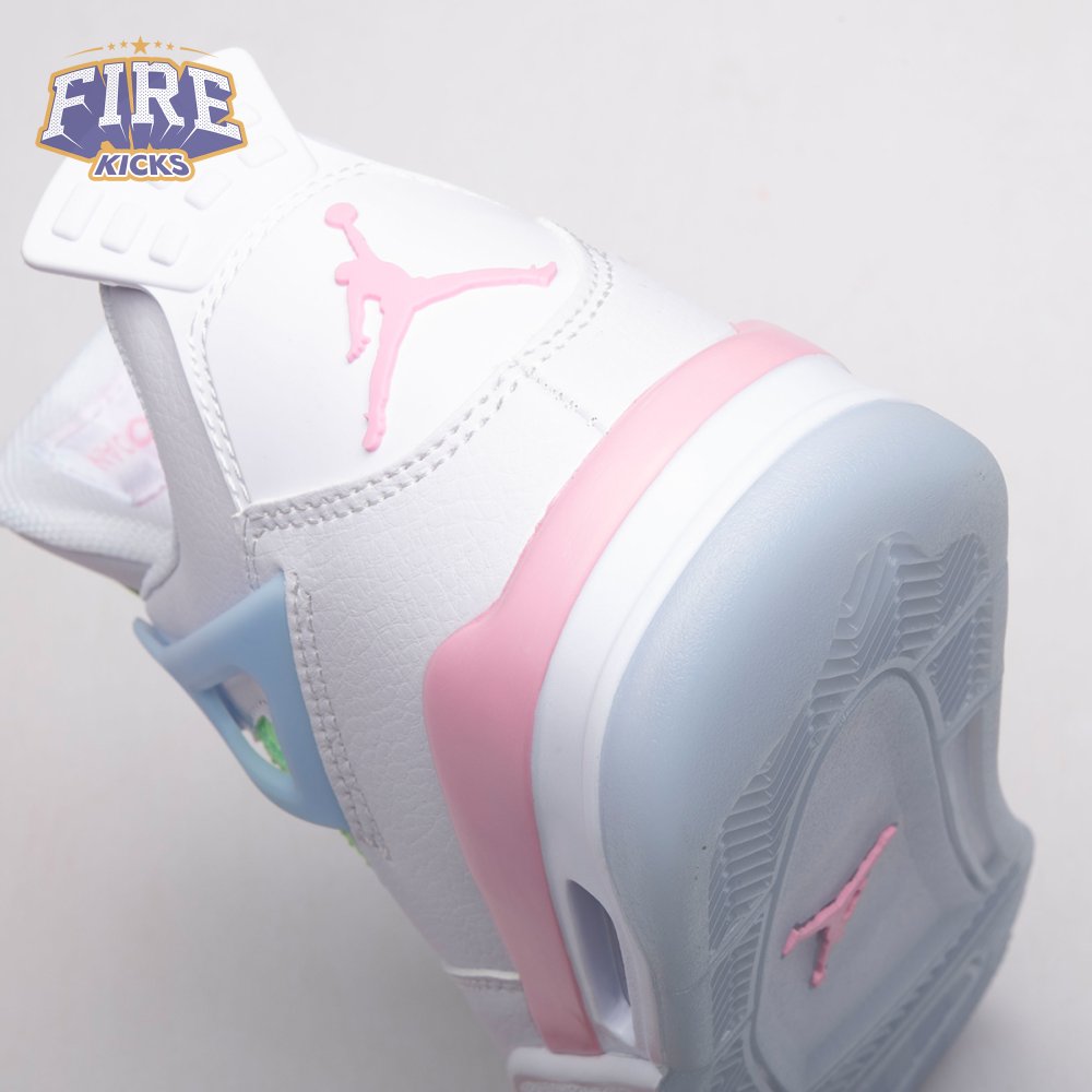 Jordan 4 Retro Valentine's Day (2026) Unisex