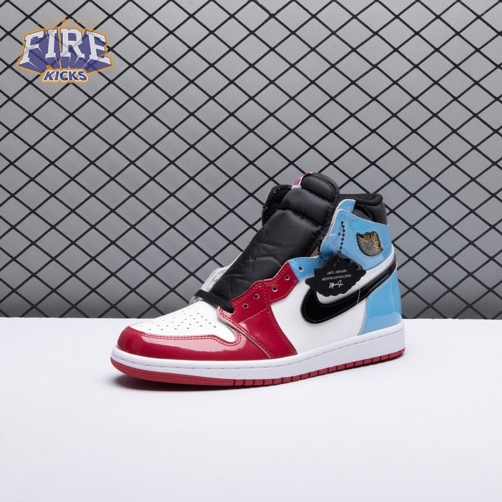 Jordan 1 Retro High Fearless UNC Chicago CK5666-100 Unisex