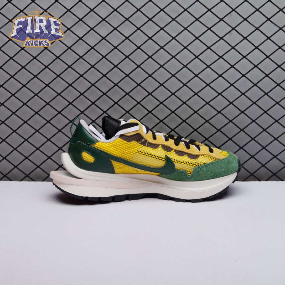 Nike Vaporwaffle Tour Yellow Stadium Green CV1363-700 Unisex