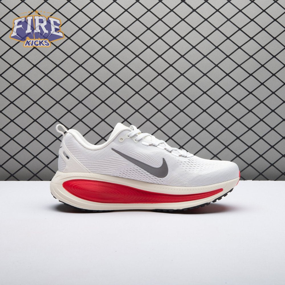Nike Vomero 18 Platinum Tint Siren Red Light Smoke Grey Metallic Pewter HM6803-001 Unisex