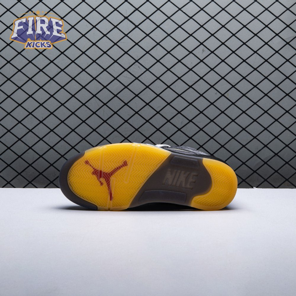 Off-White x Air Jordan 5 Retro SP Muslin Unisex