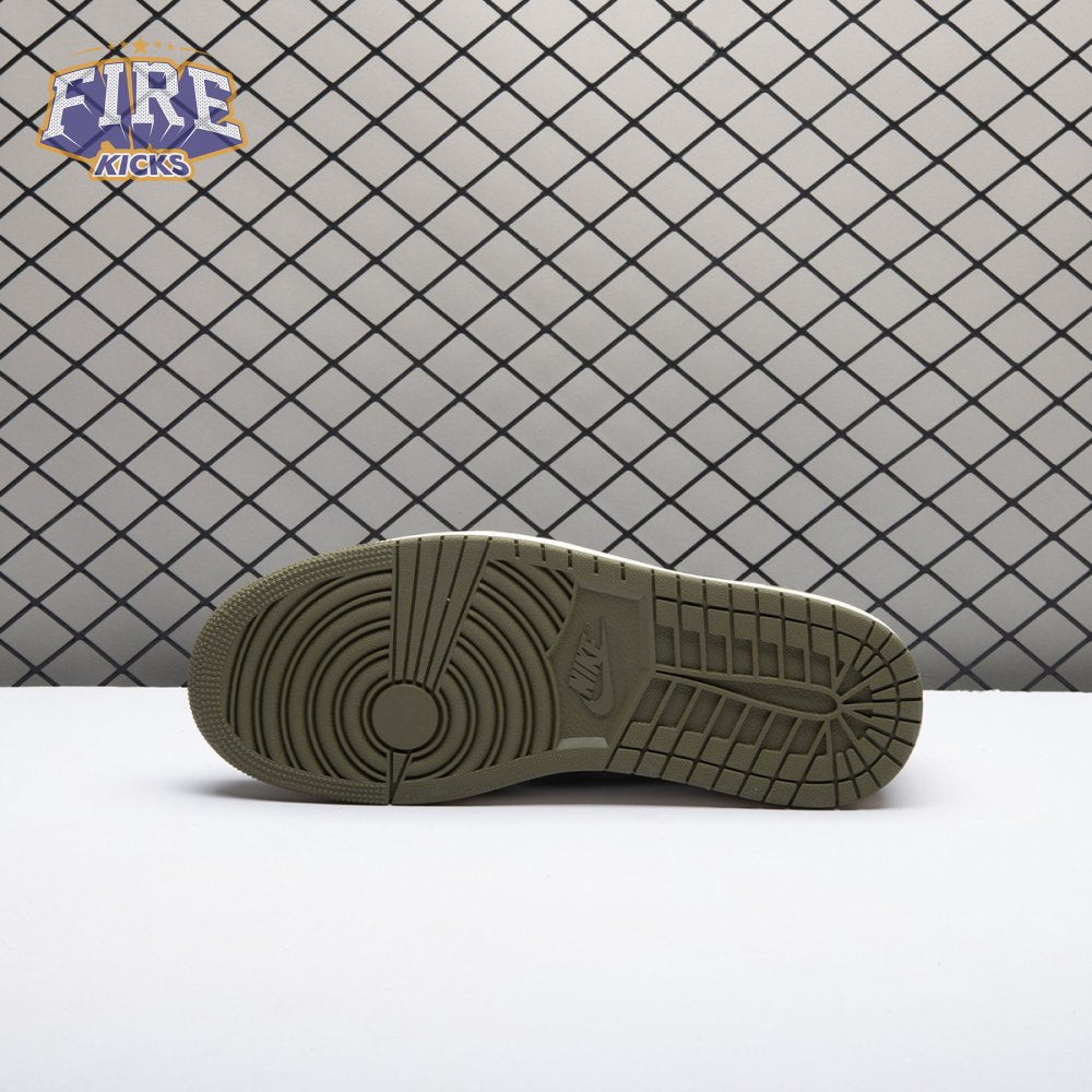 Jordan 1 Retro Low OG Medium Olive HQ6998-200 Unisex
