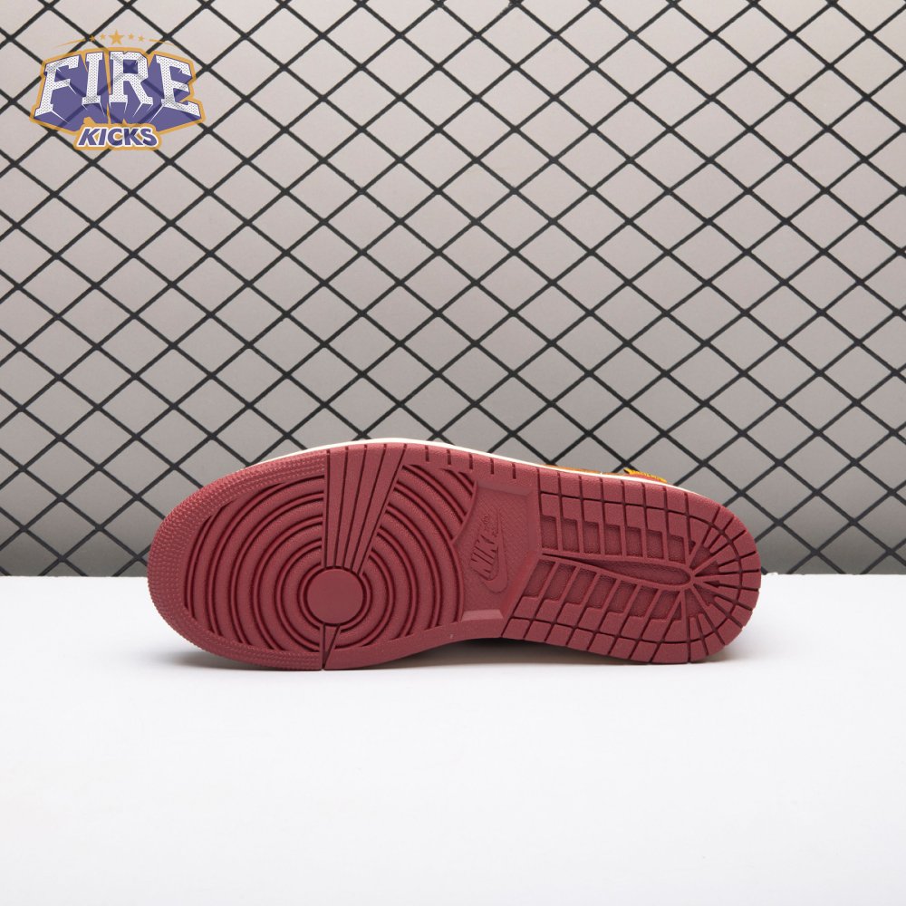 Air Jordan 1 Retro Low Fragment Design x Union LA HQ6998-106 Unisex