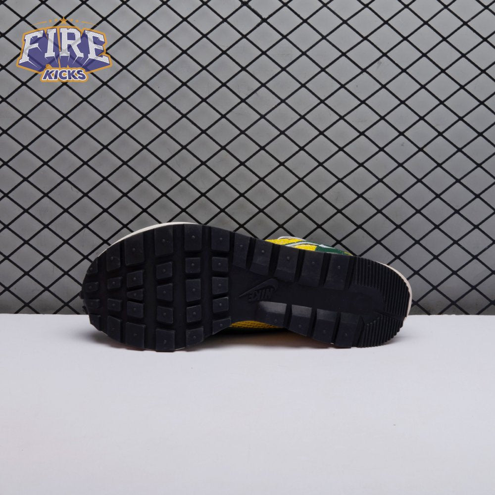 Nike Vaporwaffle Tour Yellow Stadium Green CV1363-700 Unisex