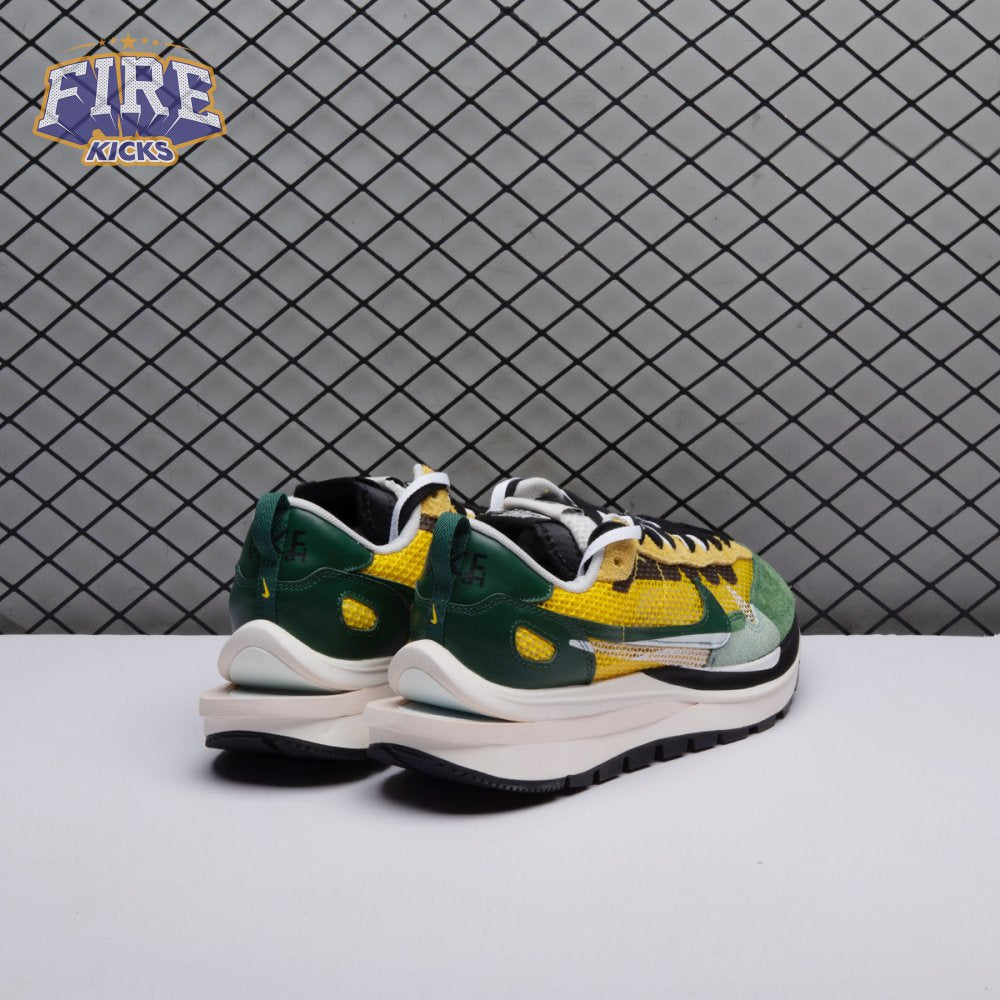 Nike Vaporwaffle Tour Yellow Stadium Green CV1363-700 Unisex