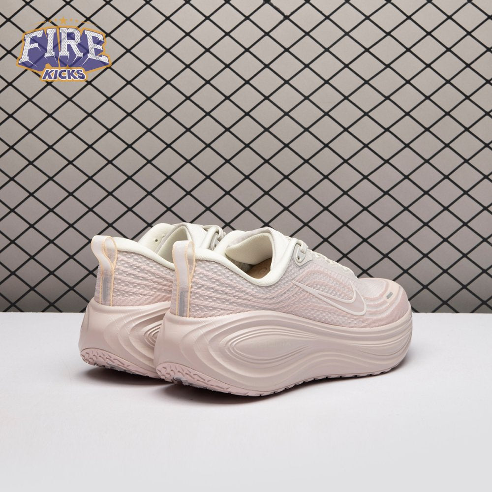 Nike Vomero Plus Silt Red HV8154-603 Women's
