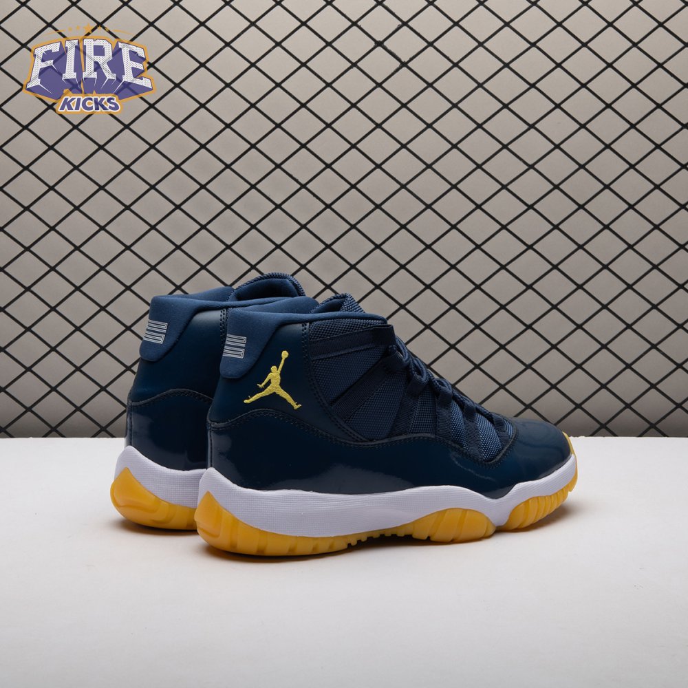 Air Jordan 11 Retro AT7802-115 Men's