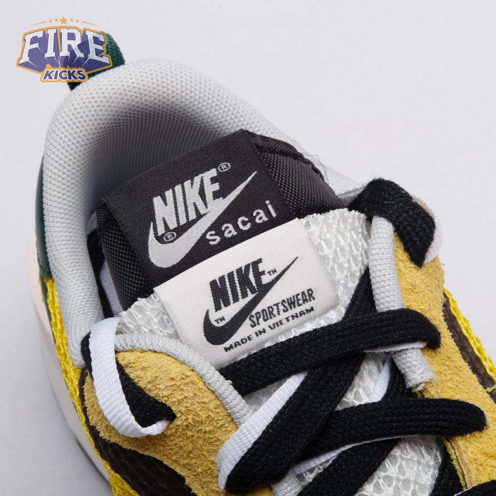 Nike Vaporwaffle Tour Yellow Stadium Green CV1363-700 Unisex
