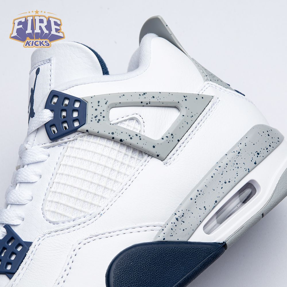 Air Jordan 4 Midnight Navy Unisex