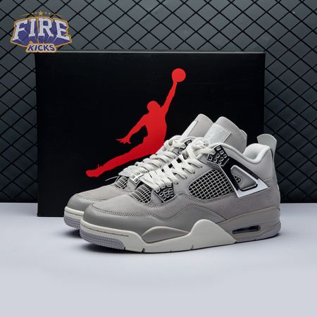 Jordan 4 Retro Frozen Moments AQ9129-001 Unisex