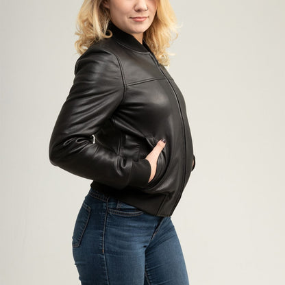 Dani Women&