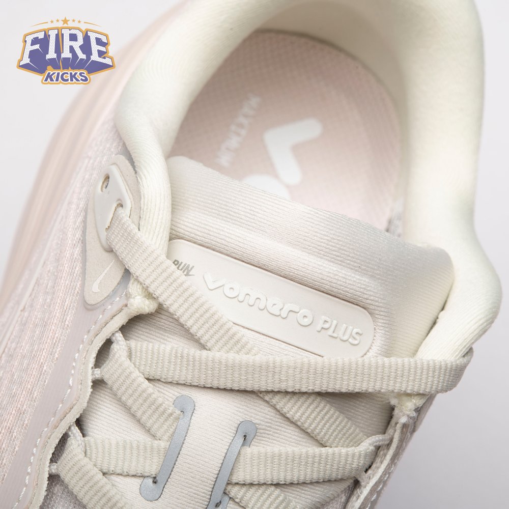 Nike Vomero Plus Silt Red HV8154-603 Women's