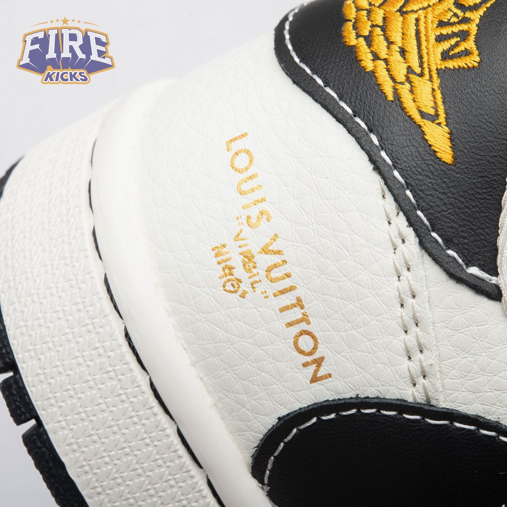 Travis Scott x VL x Air Jordan 1 Low JW1188-144 Unisex