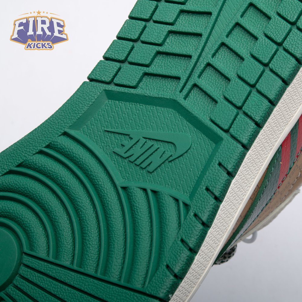 Travis Scott x Air Jordan 1 Low QW5088-206 Unisex