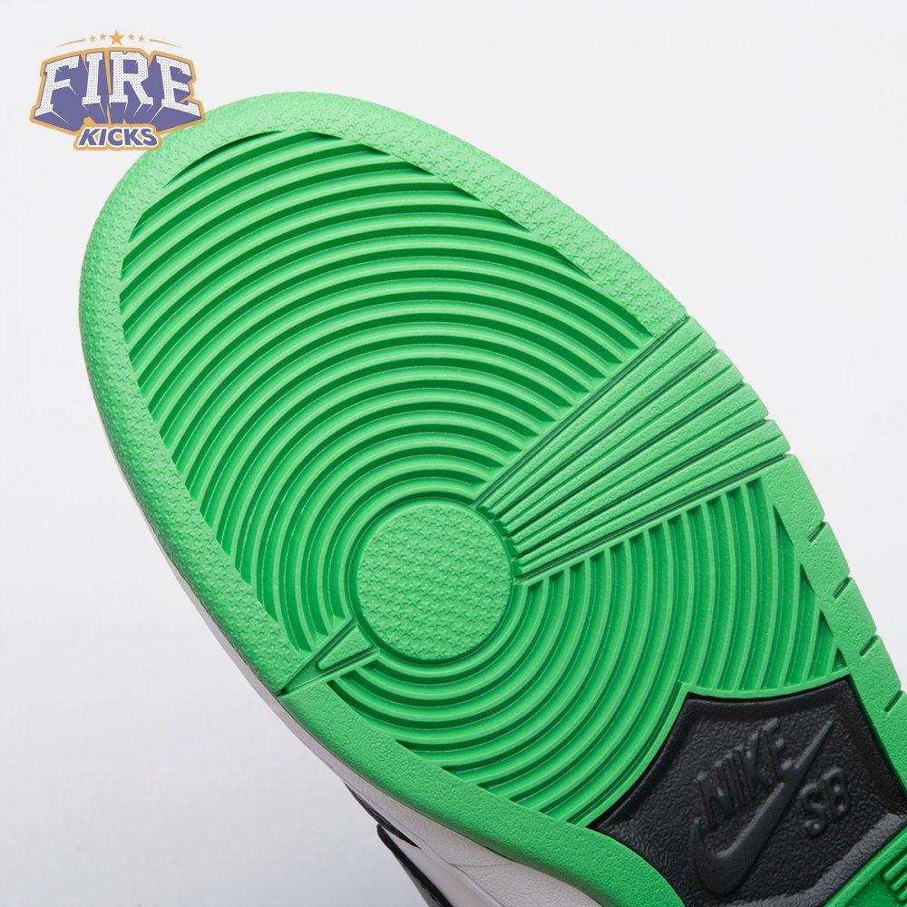 Nike SB Dunk Low Classic Green BQ6817-302 Unisex