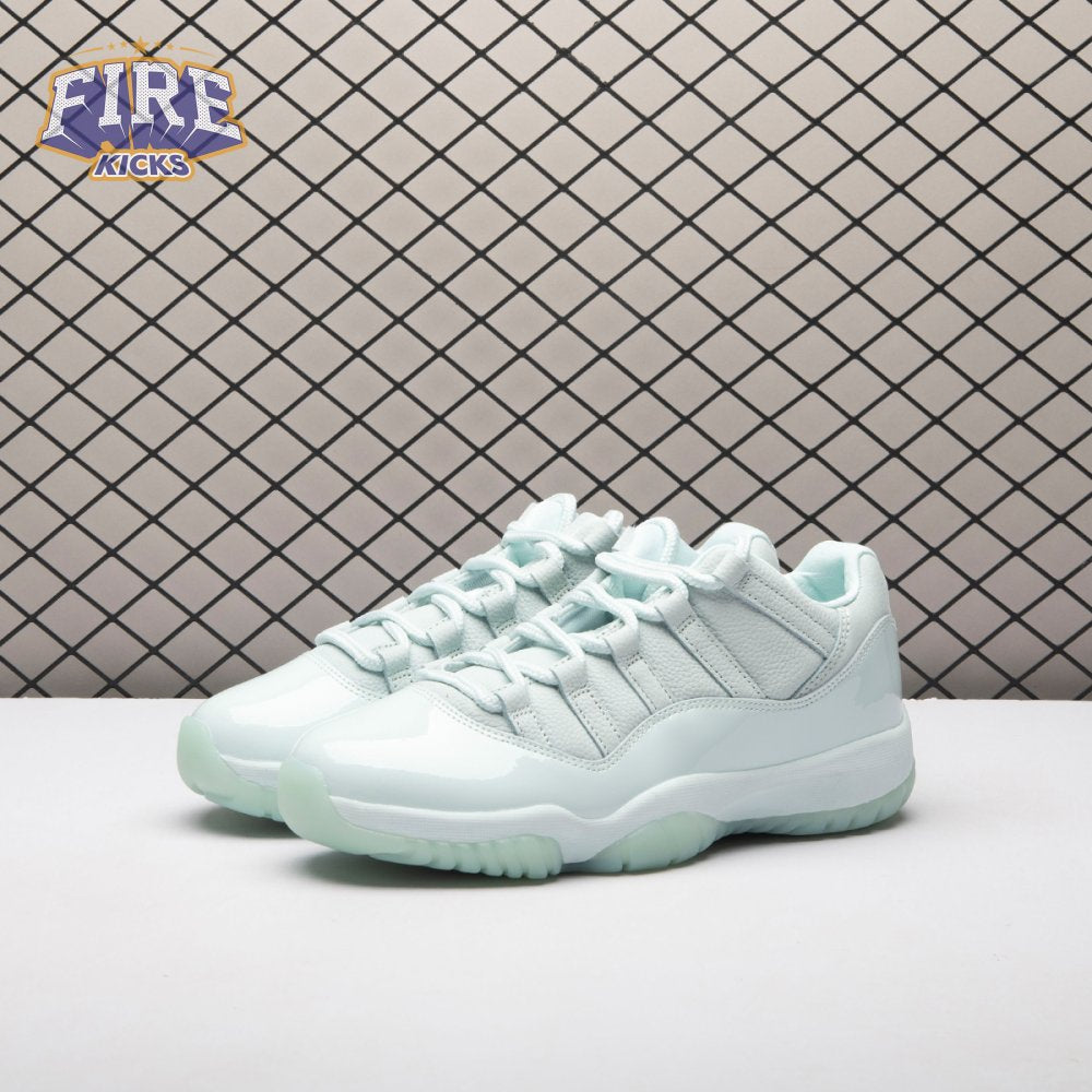 Air Jordan 11 Igloo IW1882-300 Unisex
