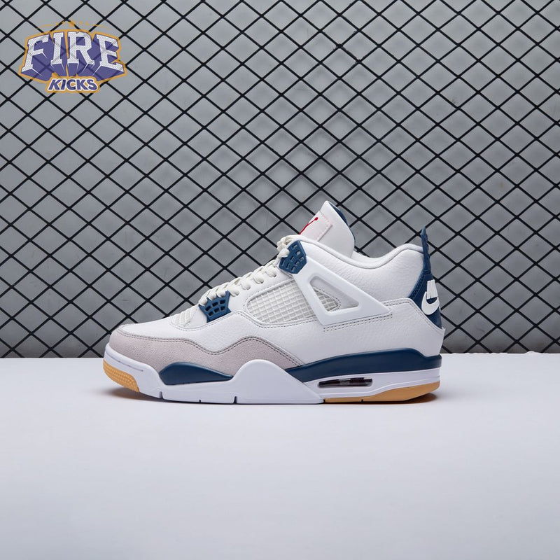 Jordan 4 SB "Summit White/Navy" DR5415-100 Unisex