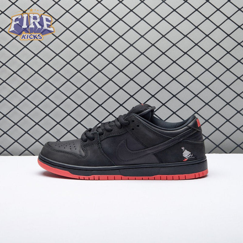 Dunk Low Pro SB 'Black Pigeon' Unisex