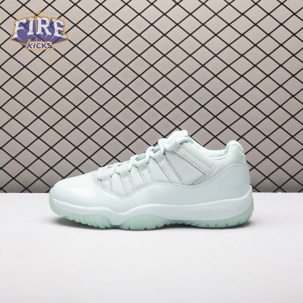 Air Jordan 11 Igloo IW1882-300 Unisex