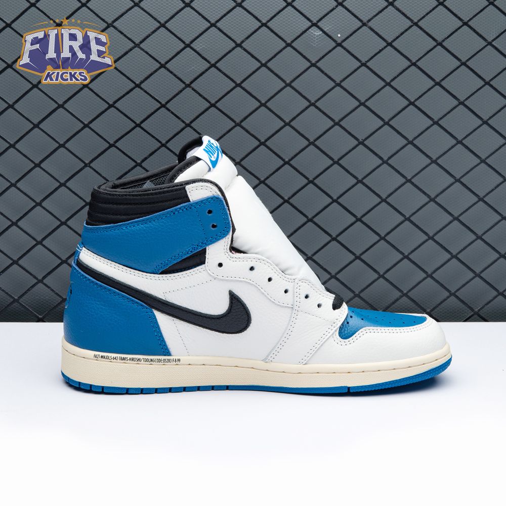 Travis Scott x Air Jordan 1 High OG SP Unisex