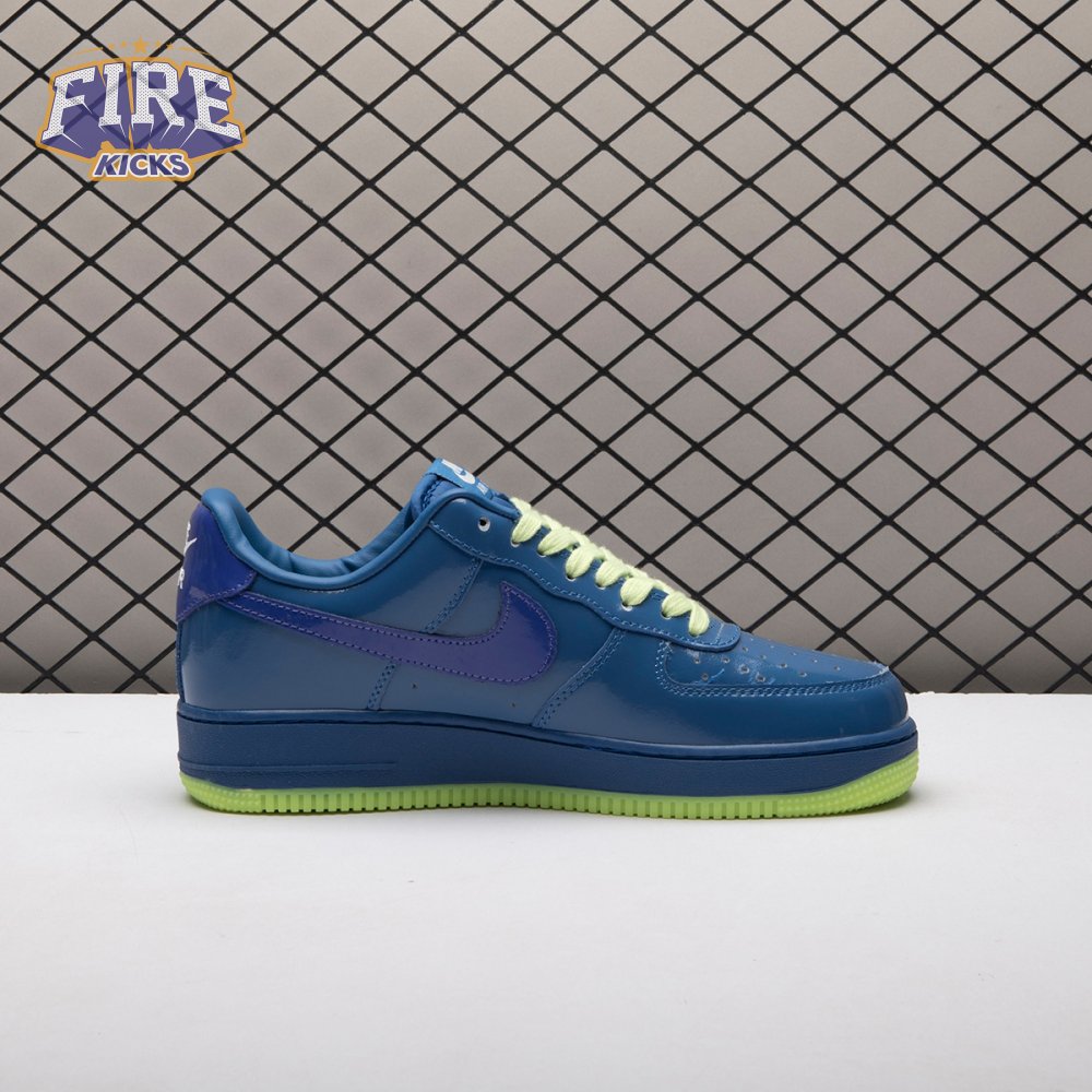 Nike Air Force 1 Low Patent Leather Mystic Navy Grape Ice IO4489-400 Unisex