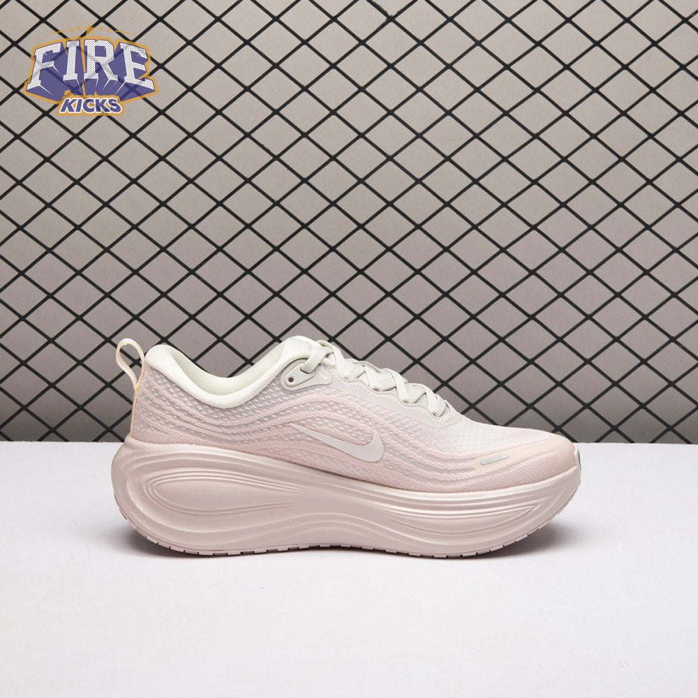 Nike Vomero Plus Silt Red HV8154-603 Women's