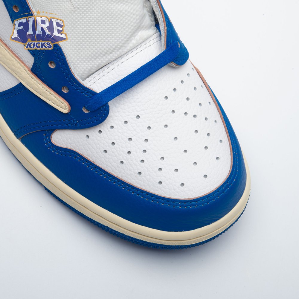 Travis Scott x Air Jordan 1 Low DM7866-111 Unisex