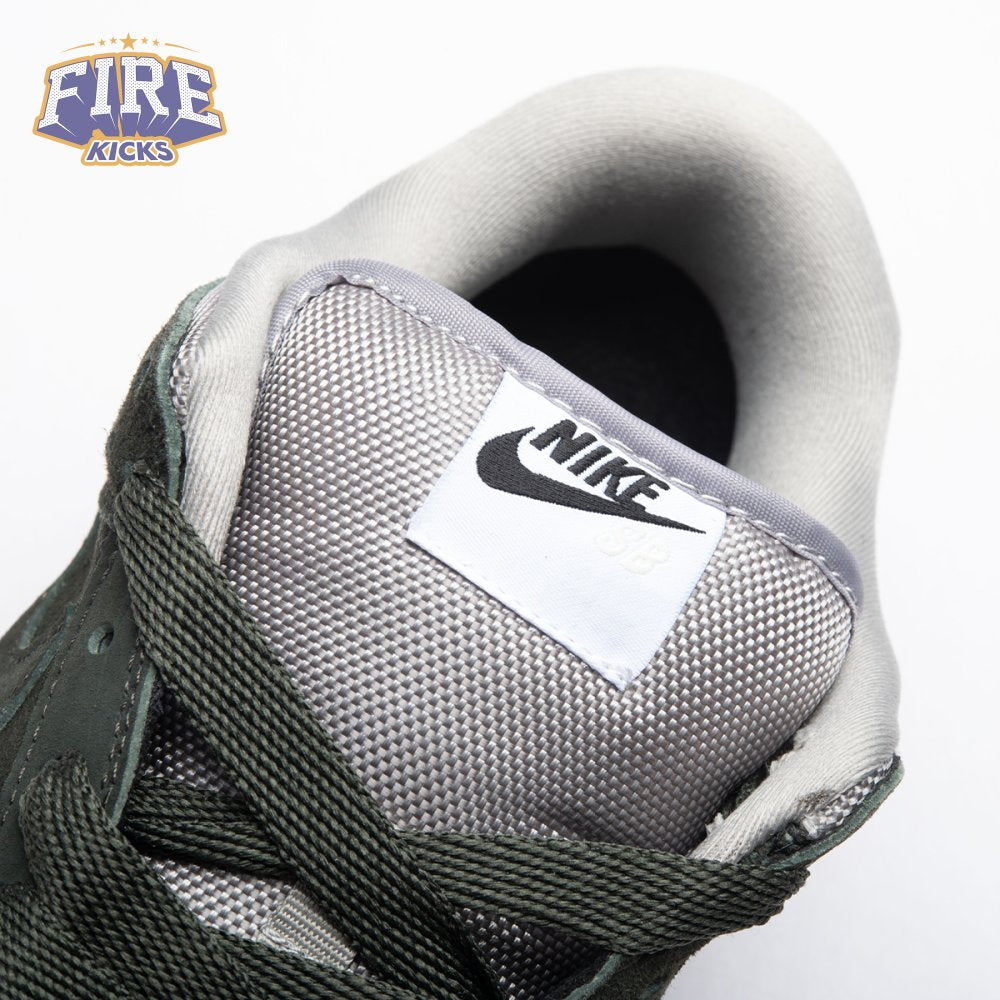 Nike SB Dunk Low Pro B Sequoia HJ0367-301 Unisex